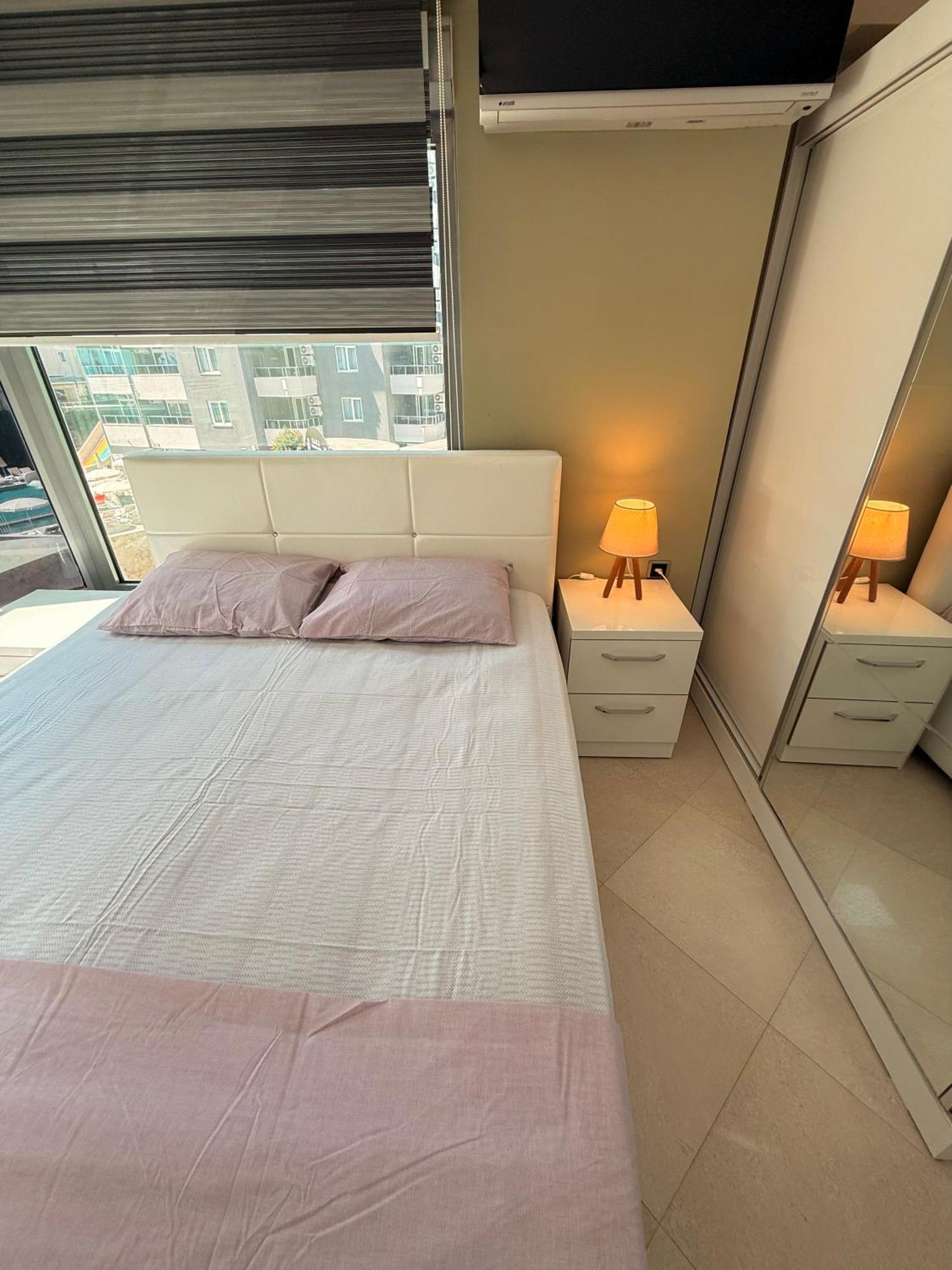 Sa Apartments! Beachfront Apartment With Sea View & Pool Аланя Стая снимка
