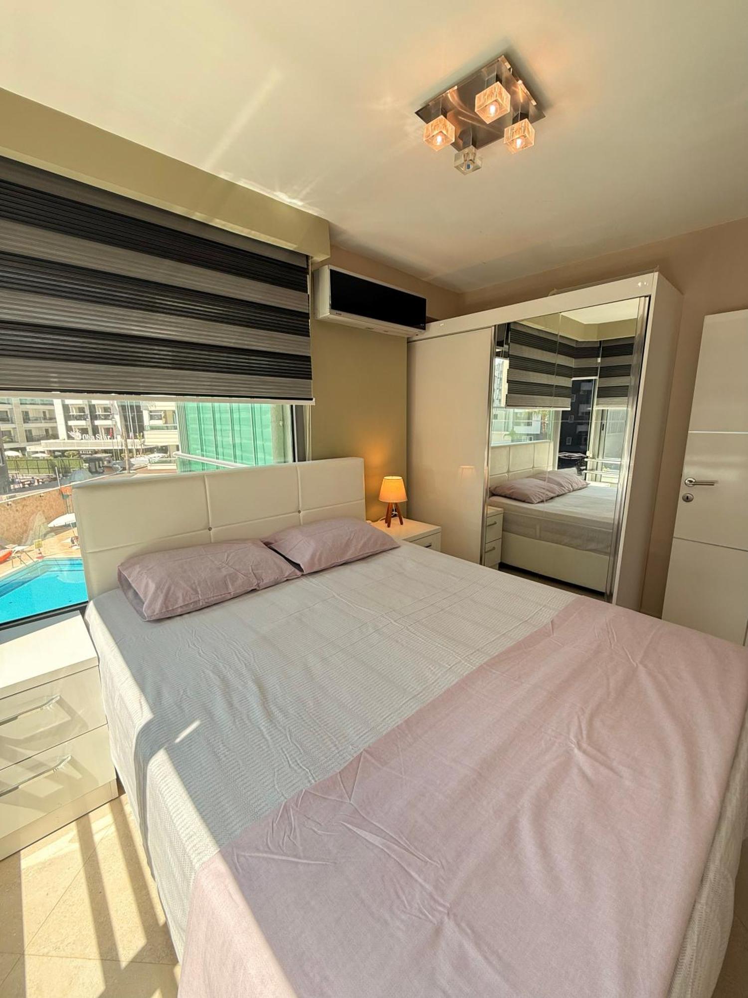 Sa Apartments! Beachfront Apartment With Sea View & Pool Аланя Стая снимка