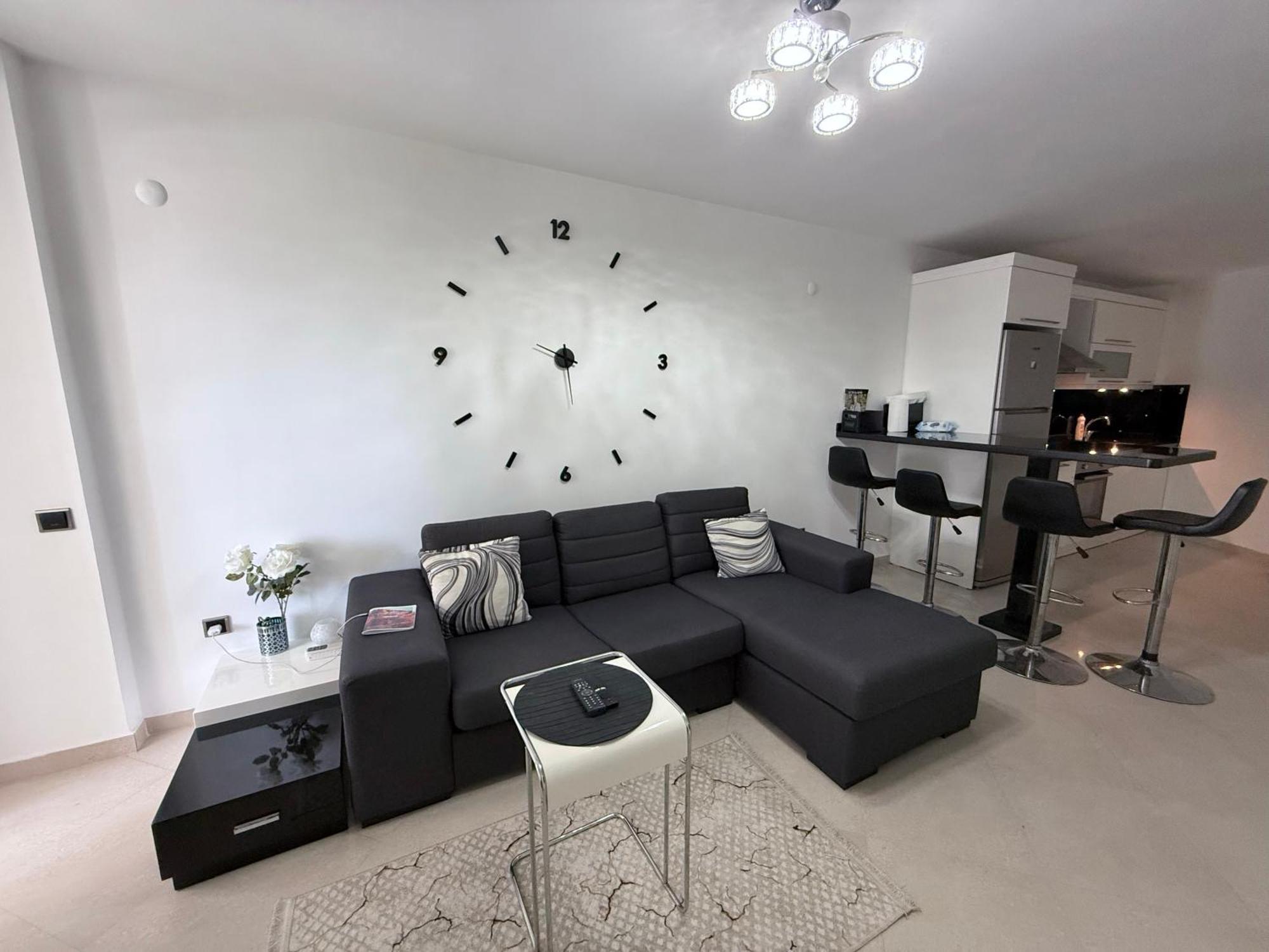 Sa Apartments! Beachfront Apartment With Sea View & Pool Аланя Екстериор снимка